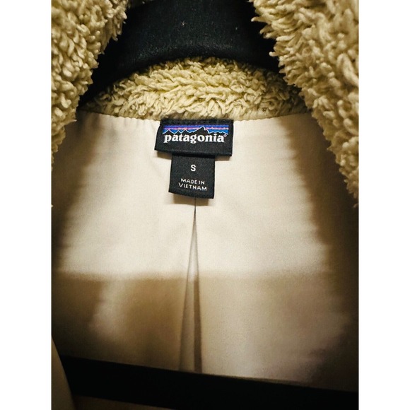 Patagonia Womens Fleece Sleeveless Vest Tan Brown Size Small‎ Soft Warm Active - Picture 6 of 11